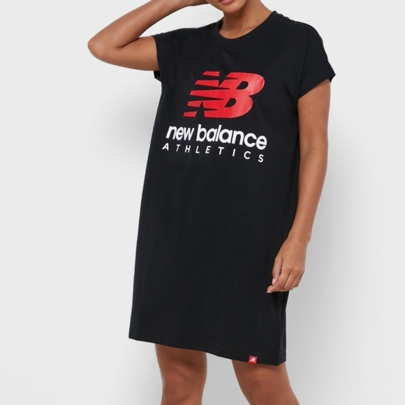🖤😍 BNWT New Balance Essential Icon Sporty T-Shirt Dress Black M L - Picture 8 of 8